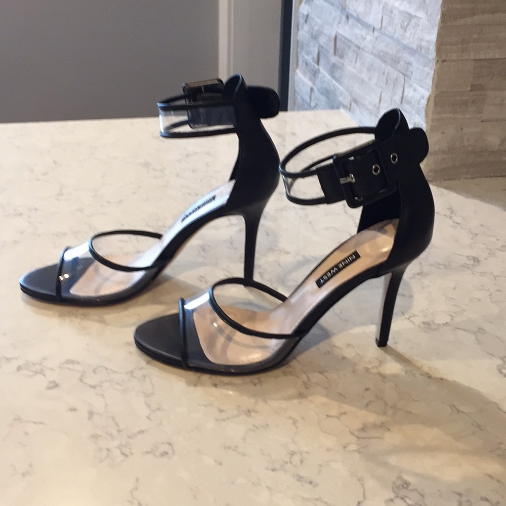 Nine West Heels Size 8 1/2”